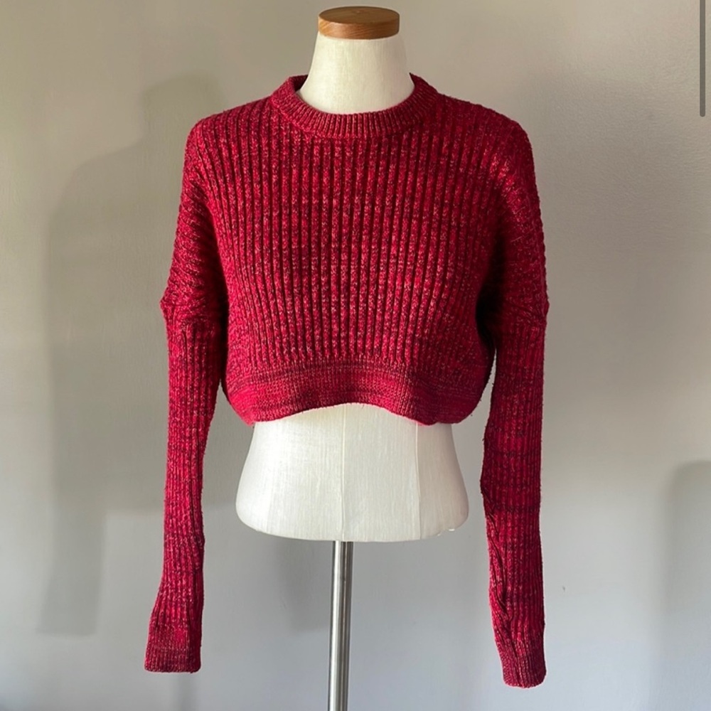 Urban Outfitters: Red Knit Cropped Sweater